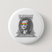 In Hillary vertrauen wir Button (Vorderseite)