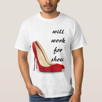 In hohem Grade motiviert: Arbeitet für Schuhe T-Shirt