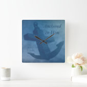 In Ihm verankert Quadratische Wanduhr (Zuhause)