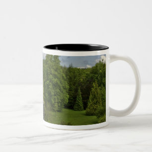 In Irland, im Schloss Blarney ein steinerner Turm  Zweifarbige Tasse