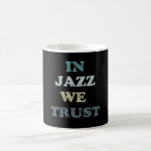 In Jazz we Trust Jazz Day Mug Kaffeetasse (Mittel)