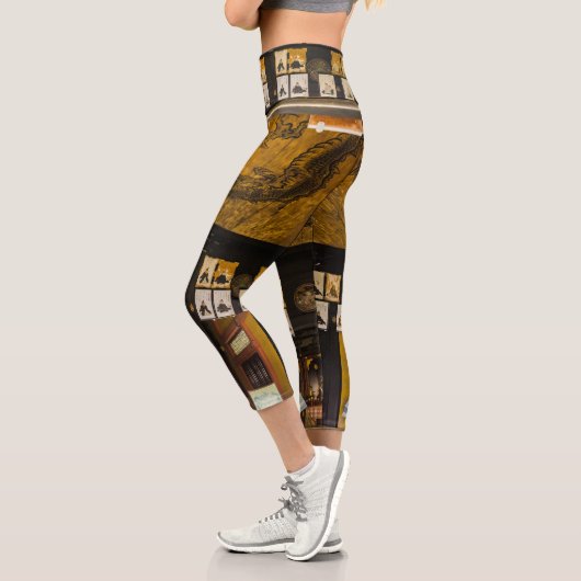 In Konchi-In-Tempel, Kyoto Capri Leggings (Links)
