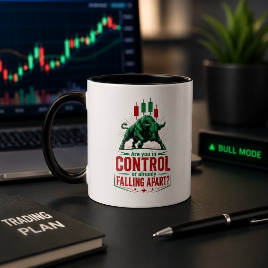 In Kontrolle oder auseinanderfallend: Starker Hand Kaffeetasse