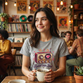 In Liebe-Retro-Funkdesign optimiert Tri-Blend Shirt