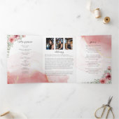 In Love Memory Blush Red Blume Beerdigung Dreifach-gefaltete Programmkarte (Innenseite)