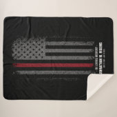 In Love Memory FireFighter Thin Red Line Flag Sherpadecke (Vorderseite (Horizontal))