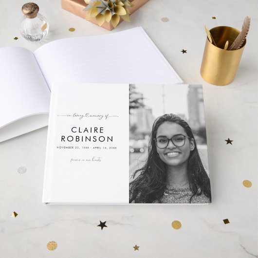 In Love Memory Foto Heart Script Begräbnisklasse Gästebuch (Vorderseite Offen)