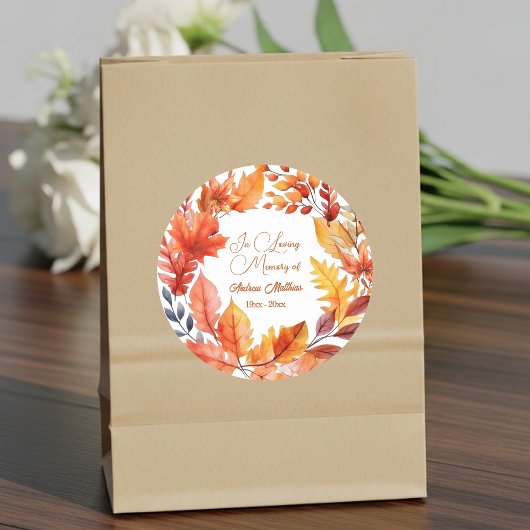 In Love Memory Funeral Fall Floral Runder Aufkleber