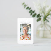 "In loving Memory" Elegant White Photo Prayer  Visitenkarte (Stehend Vorderseite)