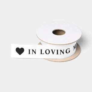 In Loving Memory   Weiße Schleife mit Namen Satinband