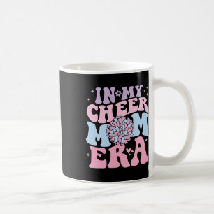In meiner Cheer-Mom-Ära Groovy Cheerleading Footba Kaffeetasse
