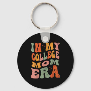 In meiner College-Mom-Ära College-Abschluss für Ma Schlüsselanhänger