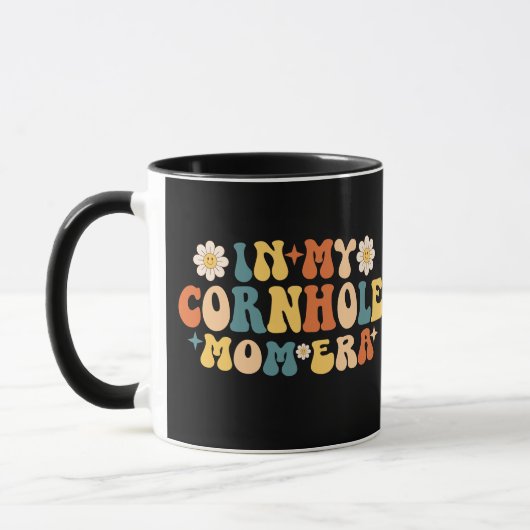 In meiner Cornhole-Mama Tasse (Links)