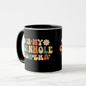 In meiner Cornhole-Mama Tasse (Vorderseite Links)