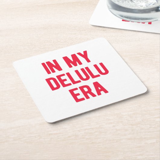 In meiner Delulu-Ära Rechteckiger Pappuntersetzer (angewinkelt)