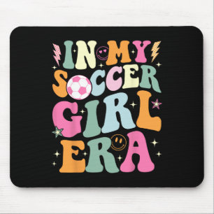 In meiner Fußball-Mädchen-Ära Retro Groovy Fußball Mousepad