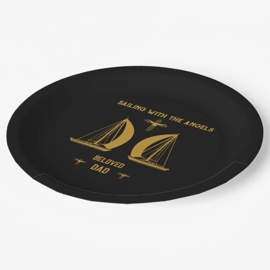 In Memory Sailer Boater Beerdigung Pappteller (Schrägansicht)