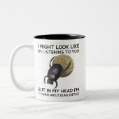 In My Head I'm Thinking About Dung Beetles Zweifarbige Tasse (Links)