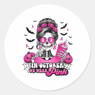 In October We Wear Pink Breast Cancer Skeleton Hal Runder Aufkleber