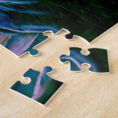 In Öl gemalter Fantasy-Zauberer beim Öffnen eines Puzzle (Seite)
