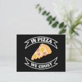 In Pizzas krusteln wir lustig Postkarte (Stehend Vorderseite)