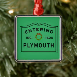 In Plymouth, MA Holiday Wreath Ornament Aus Metall