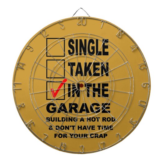 IN THE GARAGE BUILDING A HOT ROD DARTSCHEIBE (vorne)