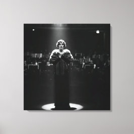 In the Spotlight, by Natasha Us Leinwanddruck