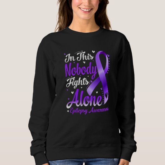 In This Family Nobody Fight Alone Epilepsy Awarene Sweatshirt (Vorderseite)