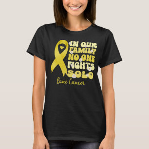 In unserer Familie kämpft niemand gegen Solokarzin T-Shirt