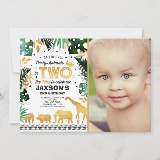 In zwei der wilden Birthday Einladungen Jungtiere (Vorderseite)