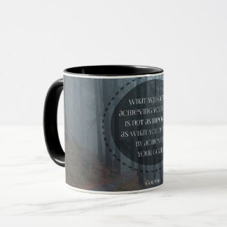Indem Sie Ihre Ziele erreichen Tasse
