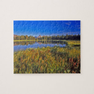 Index Peak spiegelt sich im Mud Lake an der Puzzle