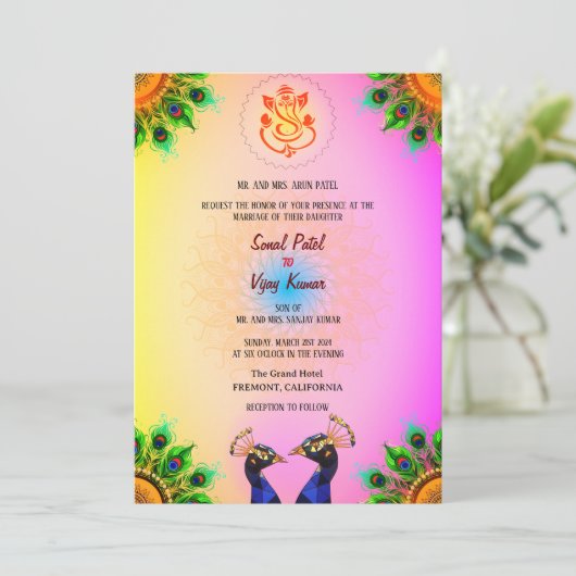 Indian Hindu Wedding Ganesha Pink Peacock Pair Einladung (Stehend Vorderseite)