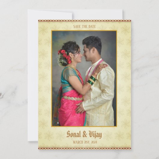 Indian Hindu Wedple Couple Image Golden Peacock Einladung (Rückseite)