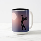 Indianeramerikanische Kokopelli-Tasse Zweifarbige Tasse (VorderseiteRechts)