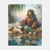 Indianermädchen, die einen Moment mit ihrem Wolf g Fleecedecke (Vorderseite)