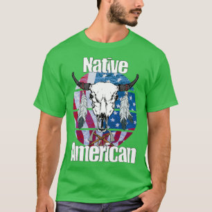 Indianischer Schädel und Achsen mit U T-Shirt