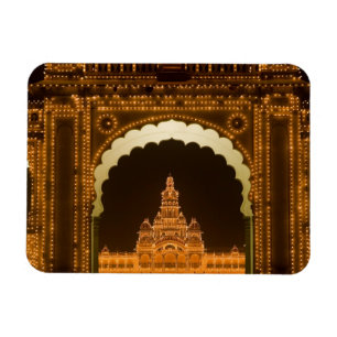 INDIEN, Karnataka, Mysore : Majaraja-Palast (b. 3 Magnet