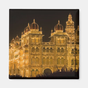 INDIEN, Karnataka, Mysore : Majaraja-Palast (b. Magnet