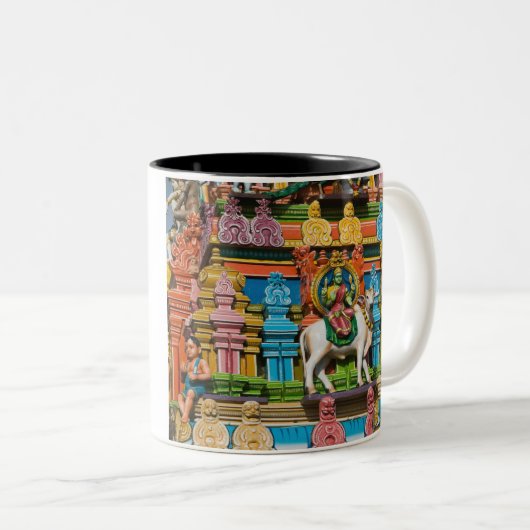 INDIEN, Tamil Nadu, Chennai: Kapaleeshwarar Zweifarbige Tasse (VorderseiteRechts)