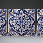 Indigo Azulejo Blue Portugiesische Lissabon-Dekora Fliese<br><div class="desc">Indigo Azulejo Blue Portugiesisch Lissabon dekorative Keramik Fliesen sind eine schöne und einzigartige Ergänzung zu jeder Zuhause. Ein hochwertiges Produkt mit zeitloser Ästhetik. Die blaue Farbe der Fliesen wird durch das Indigoblau der berühmten Azulejo-Fliesen von Lissabon inspiriert, was Ihrem Raum eine Touch von Geschichte und Kultur verleiht. Diese Fliesen eignen...</div>
