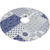 Indigo Blue Beige Floral Patchwork Polyester Weihnachtsbaumdecke (Schrägansicht)