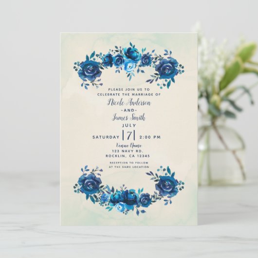 Indigo Blue & Beige Watercolor Blume Hochzeit Einladung (Stehend Vorderseite)