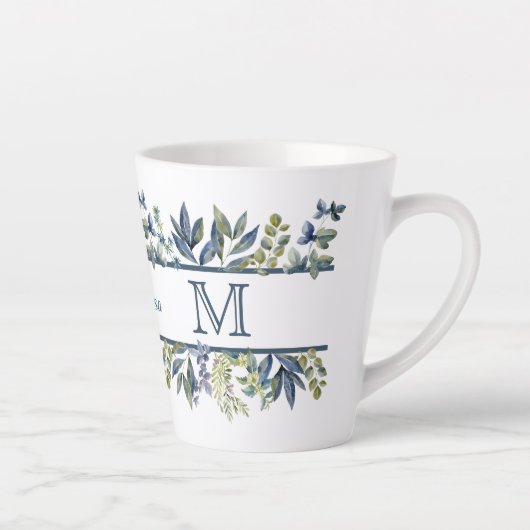 Indigo Blue Blätter Border Monogram Milchtasse (Rechts)