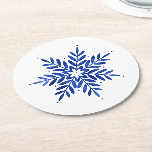 Indigo Blue Watercolor Abstrakt Snowflake Runder Pappuntersetzer (Angewinkelt)