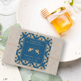 Indigo & Honeycomb Golden Bee Polterabend Quadratischer Aufkleber