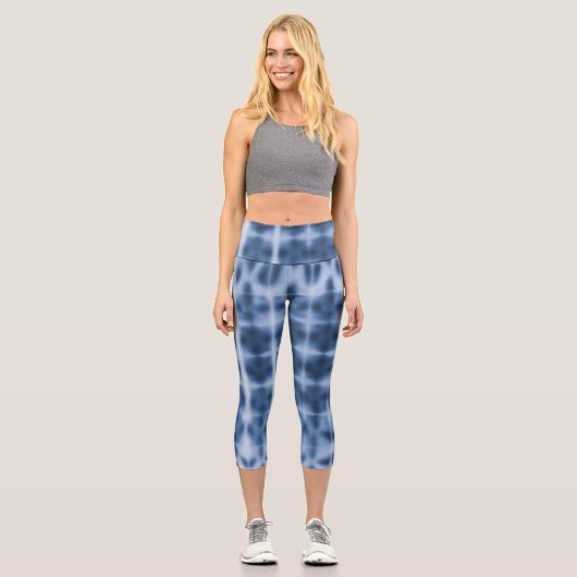 Indigo Shibori Capri Leggings (Vorderseite)