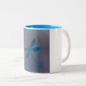 Indigo-Traumlibelle Zweifarbige Tasse (VorderseiteRechts)
