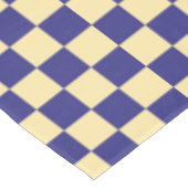 Indigo- und Butter-Karo-Muster Tischdecke (Schrägansicht)
